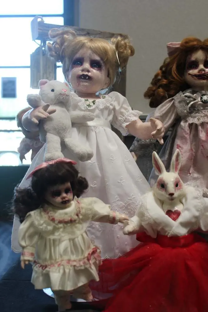 Scary dolls