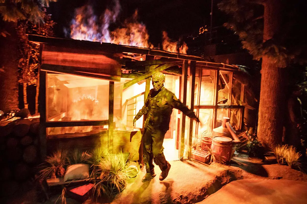 Burning Cabin Walker at "The Walking Dead" attraction at Universal Studios Hollywood/Photo by David Sprague